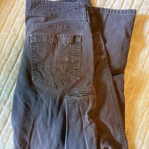 Kuhl Kanvus Jean Size 35 x 32